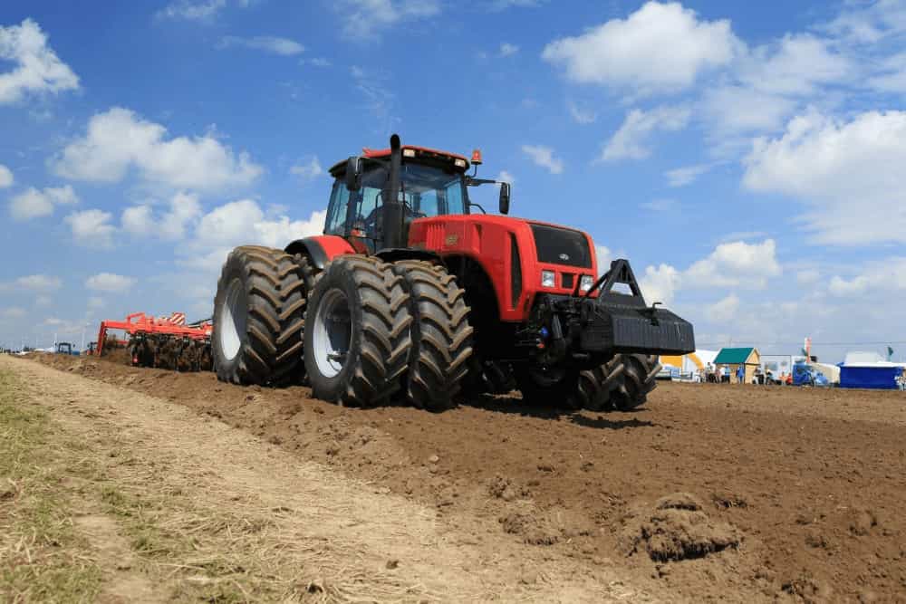  Buy Agricultural Equipment Auctions Types + Price 
