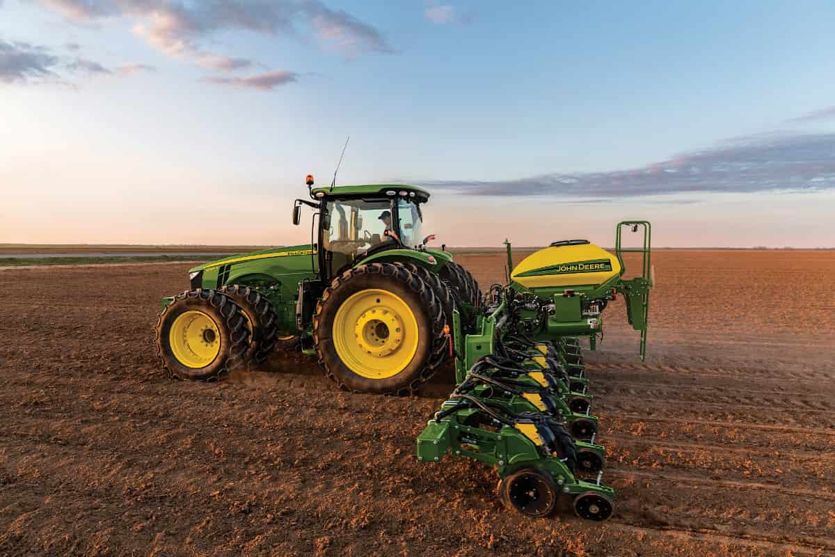  Deere Field Cultivator; Manual Mechanized Types 2 Applications Harvesting Weeding 